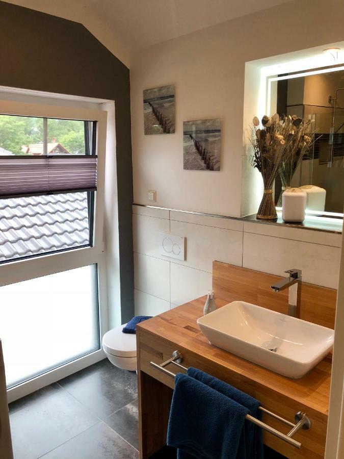 Ferienhaus Traumspot Wiek auf Rügen Zewnętrze zdjęcie